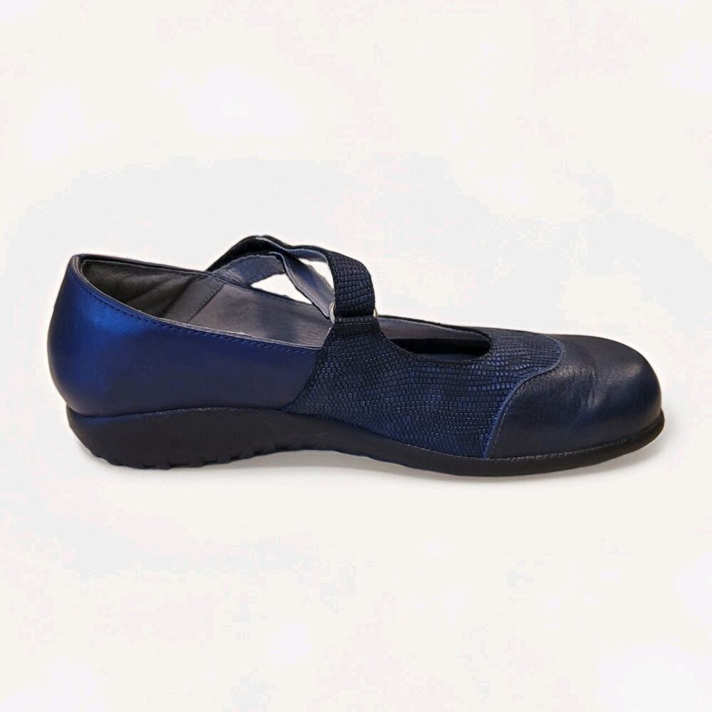 NAOT Blue Luga Mary Jane Shoes Size 39 US 8 to 8.5 Outdoor Comfort Preppy - Picture 11 of 13